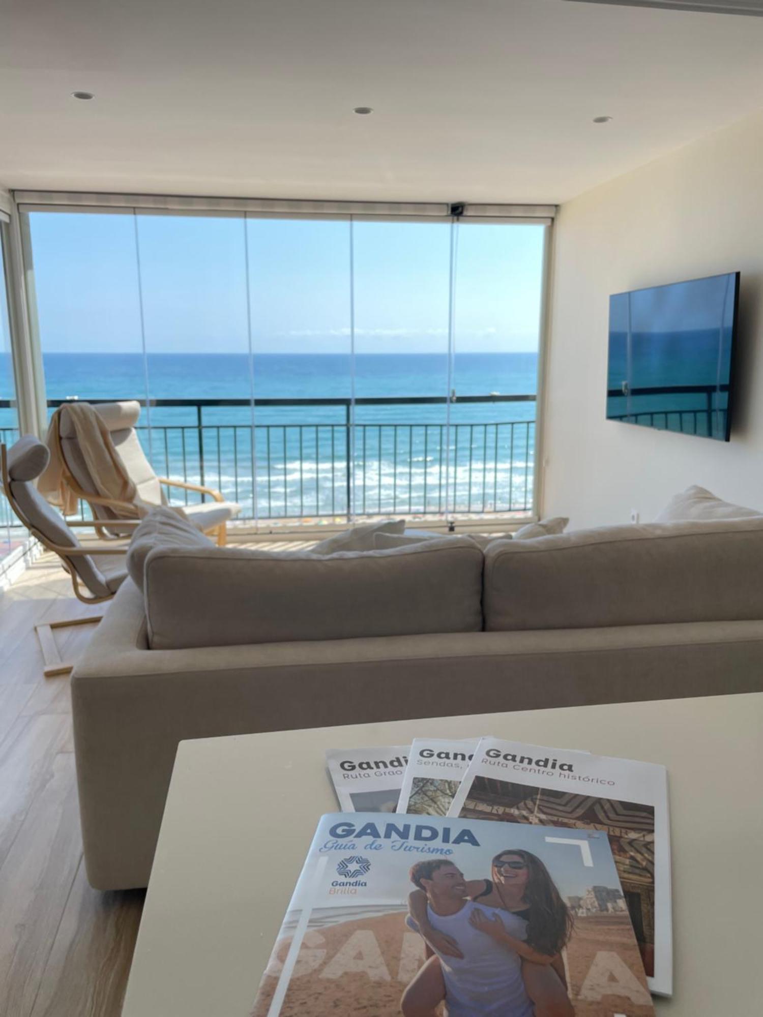 Gandia Boutique Stays - Presidente - Apartamento Premium En Primera Linea De Playa Exterior photo